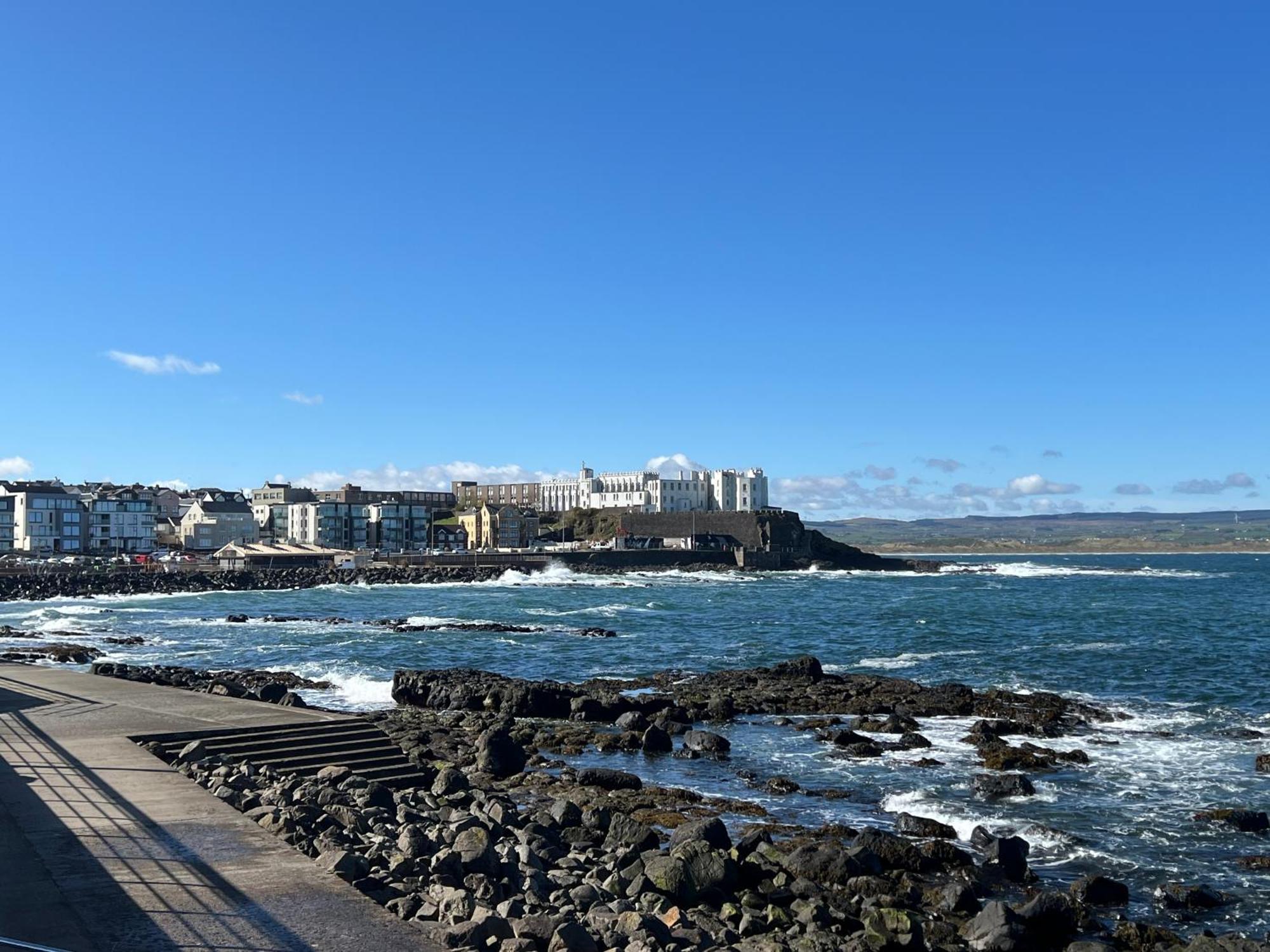 ポーツチュワートAtlantic Port Retreatアパートメント エクステリア 写真